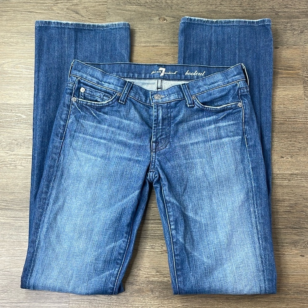 7 for All Mankind Women’s Bootcut Jeans, embellished back pockets, size 28 - Picture 1 of 15